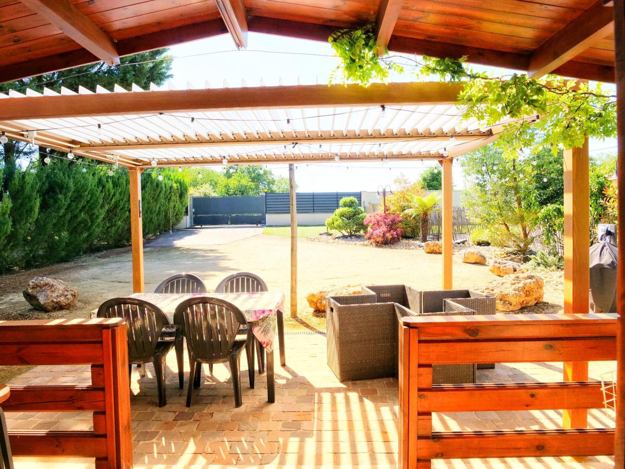 Souzay-Champigny Cottage Avec Piscine Au Coeur Du Saumur Champigny מראה חיצוני תמונה